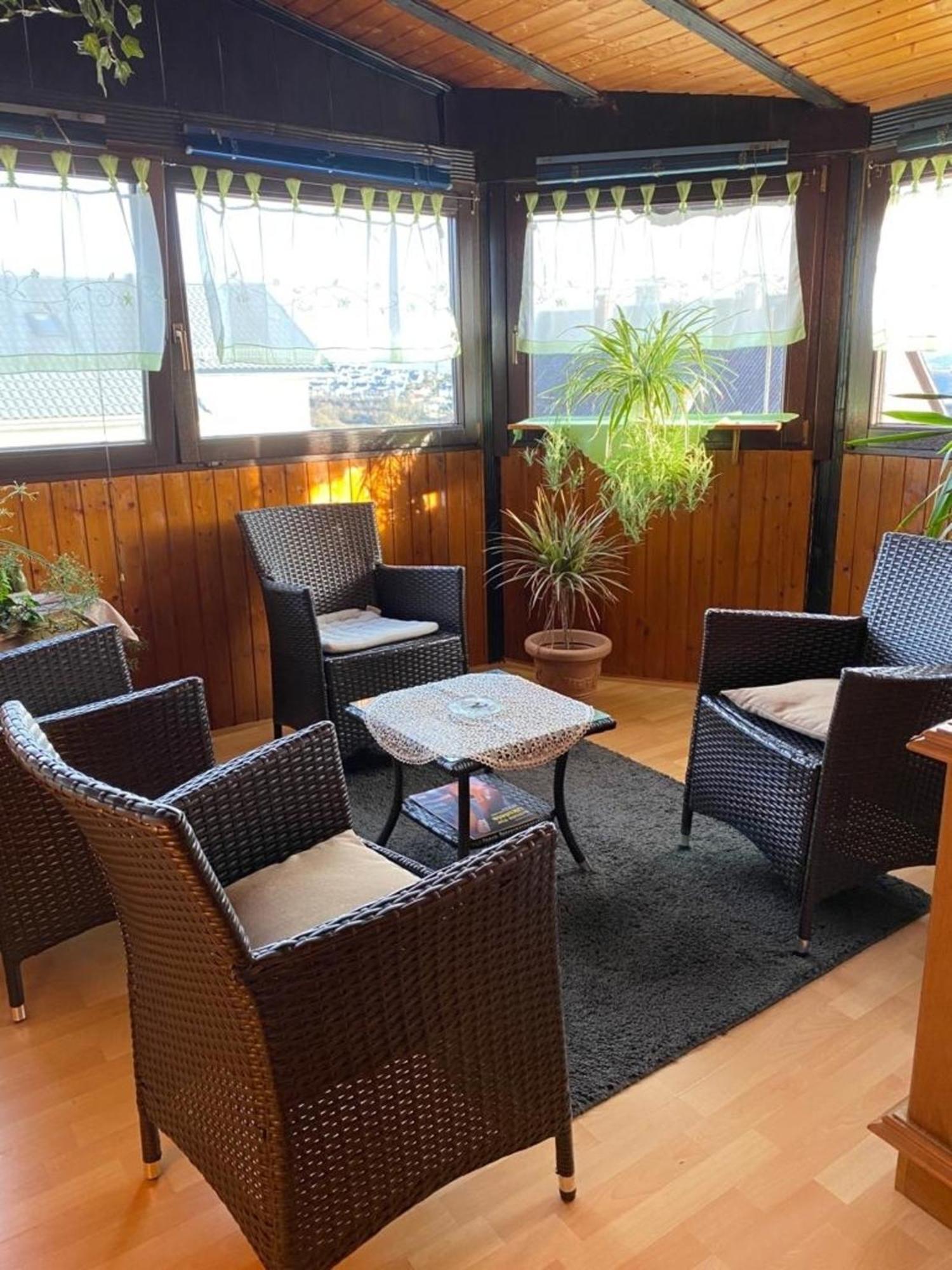 Haus Willi Apartment Asslar Екстериор снимка